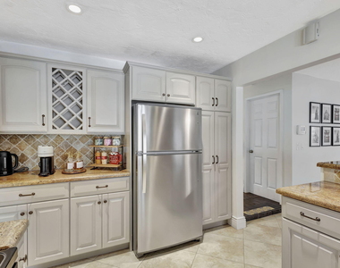 1104 Jackpine Street - Photo Thumbnail 29