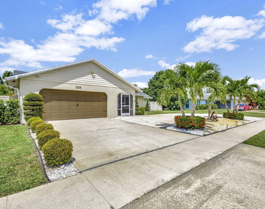 1104 Jackpine Street - Photo Thumbnail 38