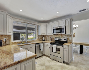 1104 Jackpine Street - Photo Thumbnail 27