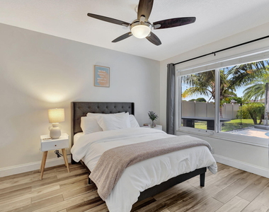 1104 Jackpine Street - Photo Thumbnail 11