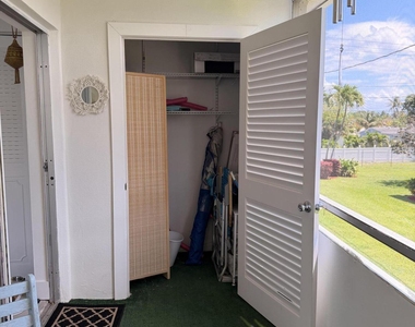 3322 Cynthia Lane - Photo Thumbnail 31