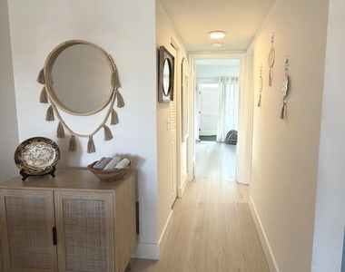 3322 Cynthia Lane - Photo Thumbnail 5