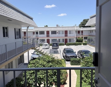 3322 Cynthia Lane - Photo Thumbnail 1