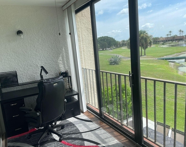 4539 Luxemburg Court - Photo Thumbnail 10