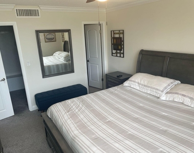 4539 Luxemburg Court - Photo Thumbnail 13