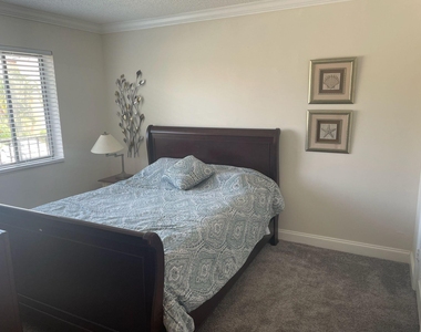 4539 Luxemburg Court - Photo Thumbnail 15