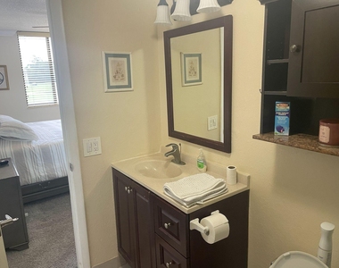 4539 Luxemburg Court - Photo Thumbnail 17