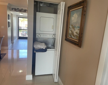 4539 Luxemburg Court - Photo Thumbnail 28