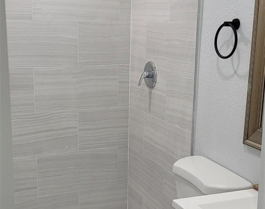 4365 27th Avenue - Photo Thumbnail 5