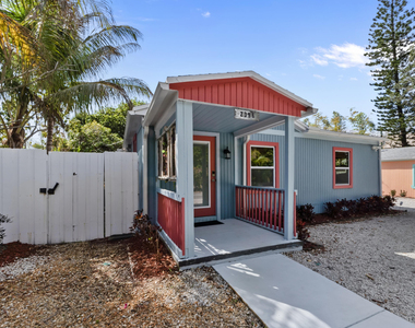 2396 Easy Street - Photo Thumbnail 15