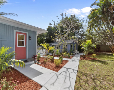 2396 Easy Street - Photo Thumbnail 14