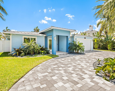 2754 Ne 31st Court - Photo Thumbnail 2
