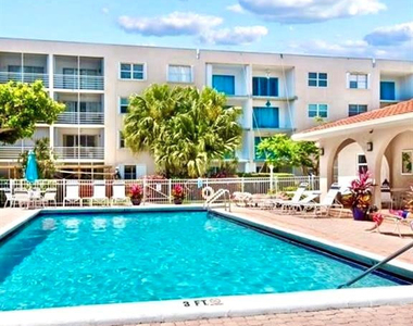 1541 S Ocean Boulevard - Photo Thumbnail 13