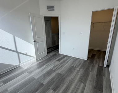 2885 Se 25th Road - Photo Thumbnail 20