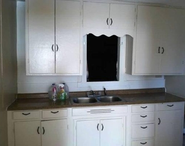 9619 Se 4 Street - Photo Thumbnail 2