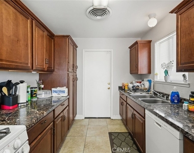 39144 Whiteash Drive - Photo Thumbnail 20