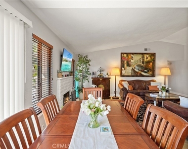 39144 Whiteash Drive - Photo Thumbnail 22