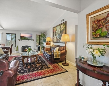 39144 Whiteash Drive - Photo Thumbnail 14