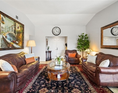 39144 Whiteash Drive - Photo Thumbnail 16