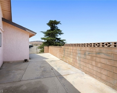 39144 Whiteash Drive - Photo Thumbnail 45