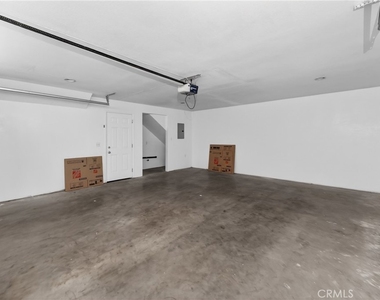 8720 Villa Drive - Photo Thumbnail 19