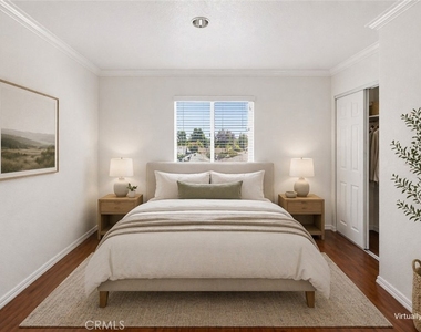 8720 Villa Drive - Photo Thumbnail 2