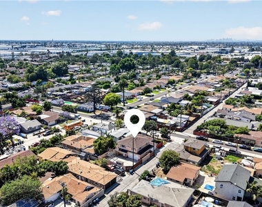 8720 Villa Drive - Photo Thumbnail 25