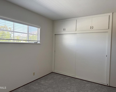 520 Linwood Avenue - Photo Thumbnail 13
