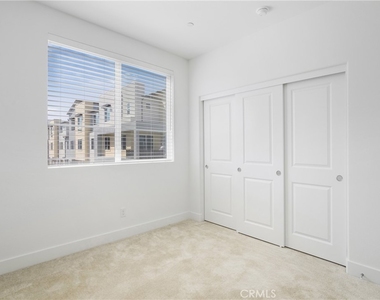 3150 Cove Court - Photo Thumbnail 10