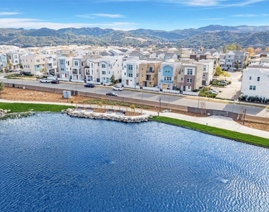 3150 Cove Court - Photo Thumbnail 36