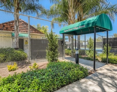 477 Calle Cadiz - Photo Thumbnail 24