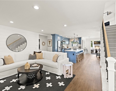 33856 Diana Drive - Photo Thumbnail 7