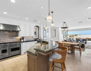 7304 W Oceanfront - Photo Thumbnail 9
