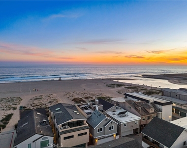 7304 W Oceanfront - Photo Thumbnail 4