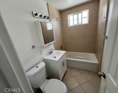 2869 Mendoza Drive - Photo Thumbnail 5