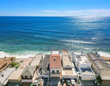 1045 Gaviota Drive - Photo Thumbnail 10