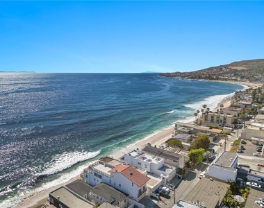 1045 Gaviota Drive - Photo Thumbnail 11