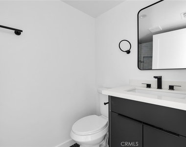 1736 Carmona Avenue - Photo Thumbnail 4