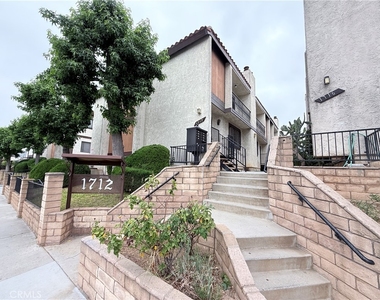 1712 S 6th Street - Photo Thumbnail 18