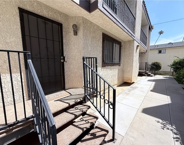 1712 S 6th Street - Photo Thumbnail 1