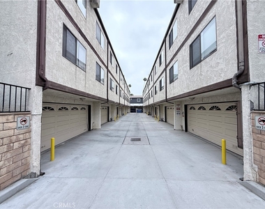 1712 S 6th Street - Photo Thumbnail 20