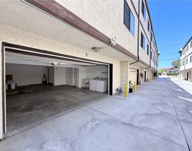 1712 S 6th Street - Photo Thumbnail 15