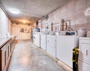 3815 Harrison St - Photo Thumbnail 36