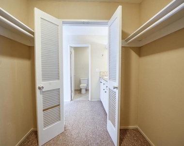3815 Harrison St - Photo Thumbnail 31