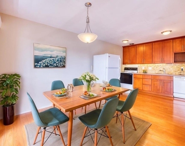 3815 Harrison St - Photo Thumbnail 3