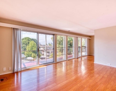 3815 Harrison St - Photo Thumbnail 11