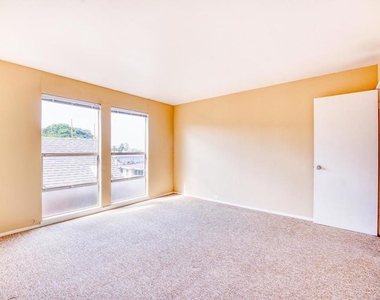 3815 Harrison St - Photo Thumbnail 28