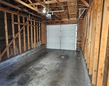 2828 Royal Ann Ln - Photo Thumbnail 57