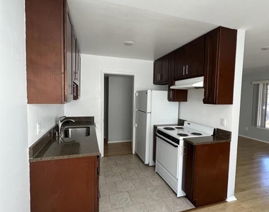 2636 Warring St - Photo Thumbnail 1