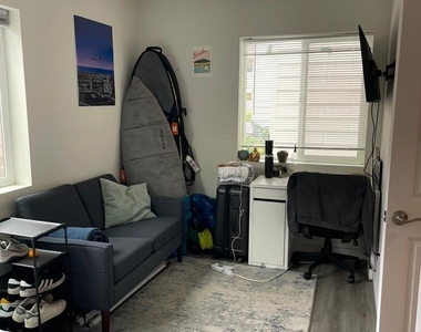 2624 Regent St - Photo Thumbnail 7
